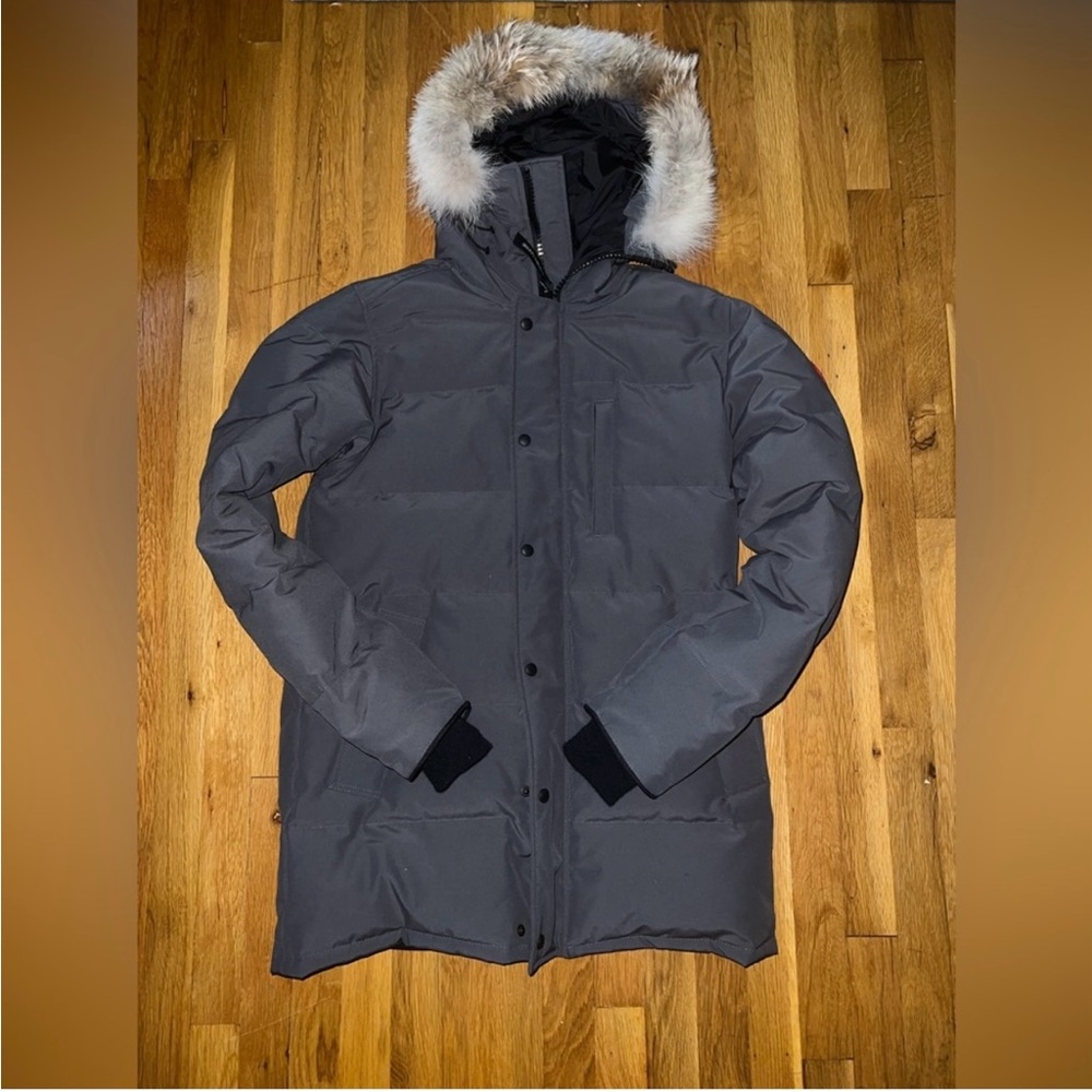 Canada goose Carson parka size large